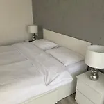 Sholiday Open Space Modern Cu Parcare Gratuita In Lejlighed Timişoara